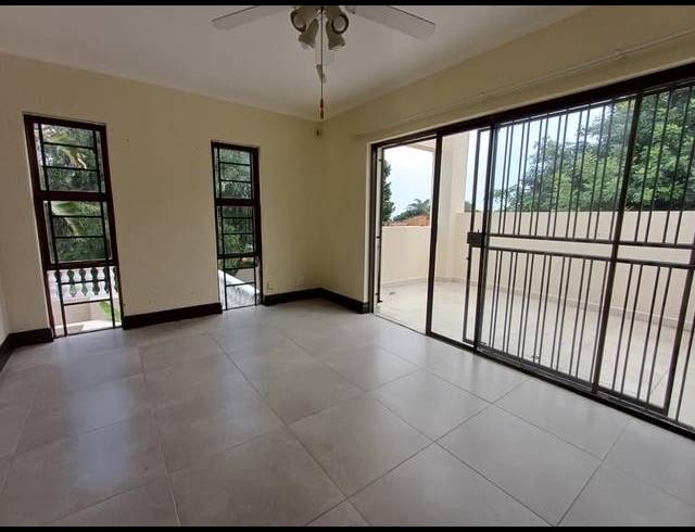 3 BEDROOM PROPERTY TO RENT IN DOWERGLEN EXT 5